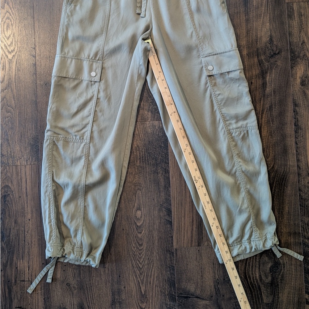 ATHLETA Women’s Celestial High Rise Breathable Utility Pants Olive Green Size S - Picture 11 of 11